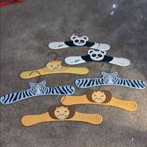 Kidorable Animal-Themed Hangers - Yellow, Blue, White